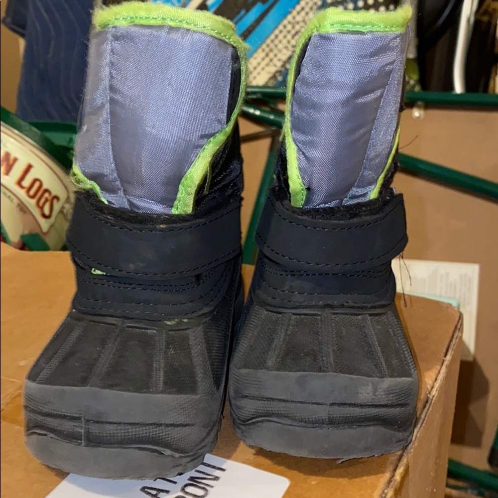 Winter boots